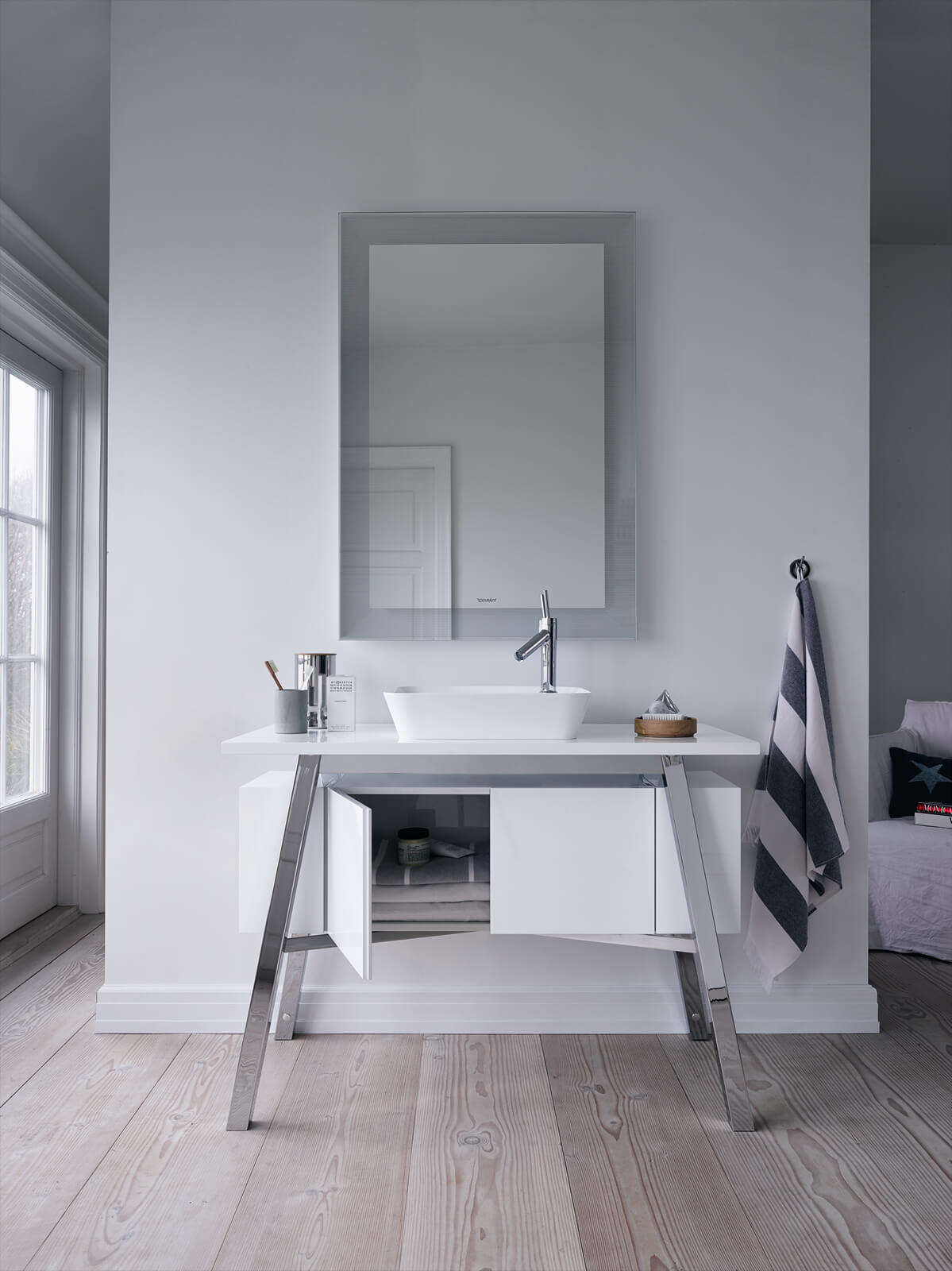 Duravit Cape Cod Mirror With Lighting